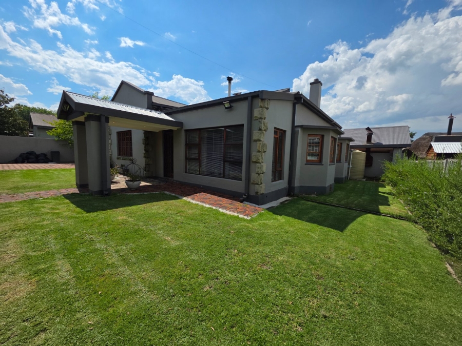 To Let 3 Bedroom Property for Rent in Eureka Free State